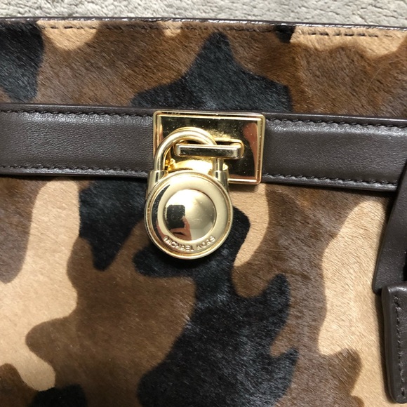 Michael Kors camo bag - Picture 3 of 11